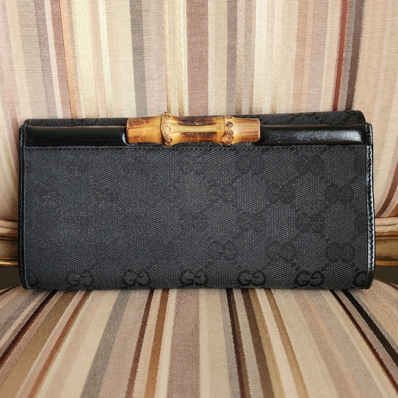 GUCCI Monogrammed Wallet with Bamboo Closure in Black I Size 7' X 3.5' inch - Picture 4 of 15